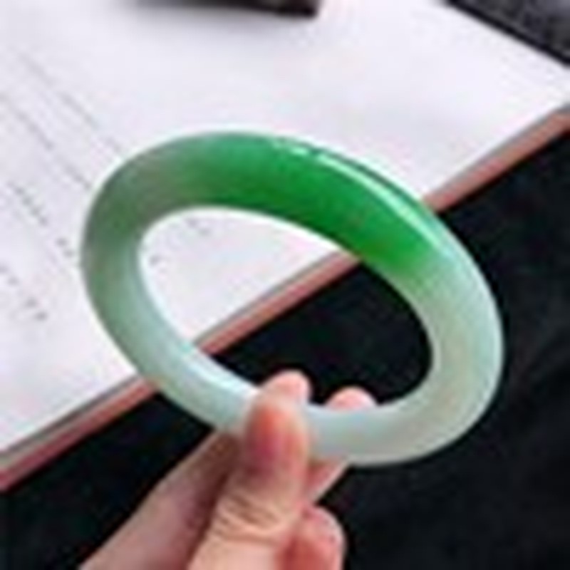 Natural Burmese Jadeite Bracel - đánh giá và giá Lighting & Home Decor Studio Photos