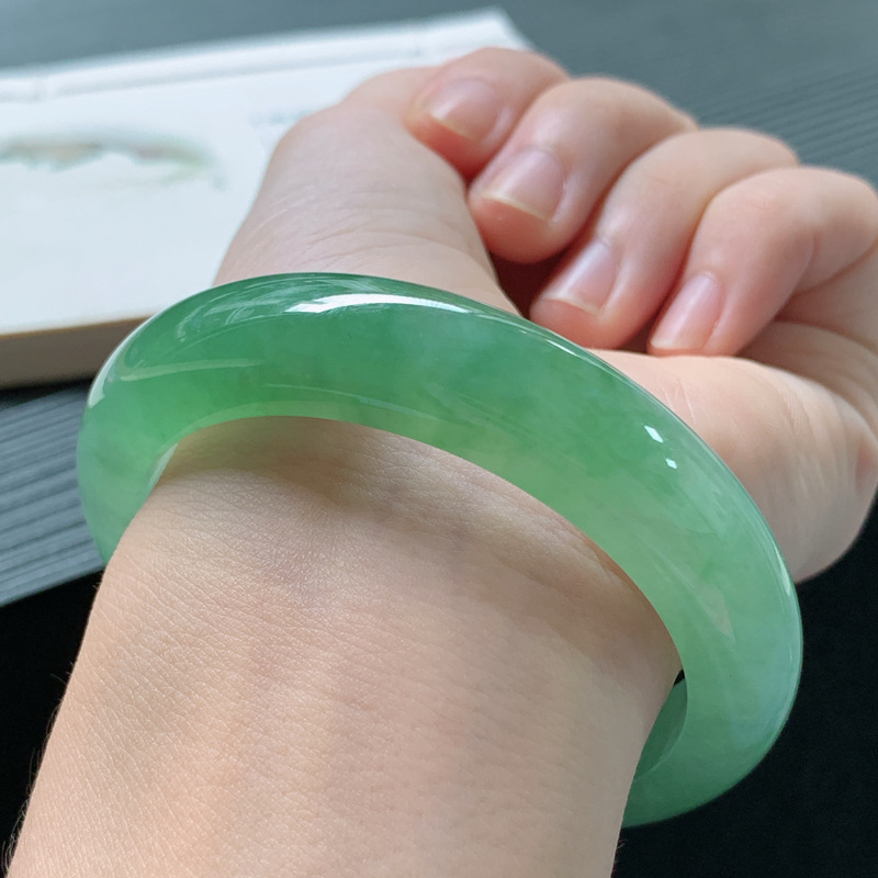 Jadeite bracelet, Burmese old  - đánh giá và giá Lighting & Home Decor Studio Photos