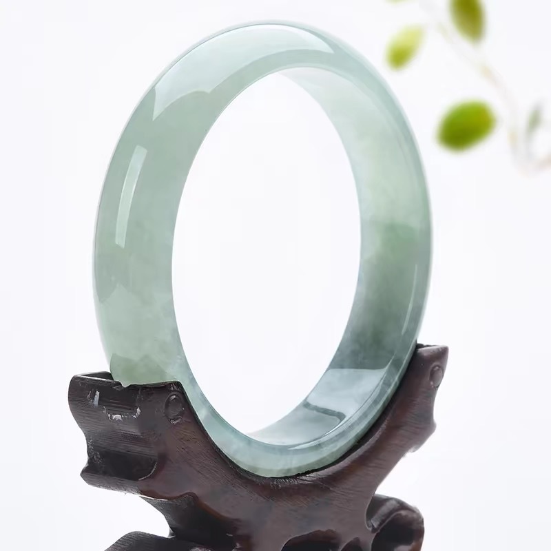 Myanmar Old Mine Bracelet, Lig - đánh giá và giá Lighting & Home Decor Studio Photos