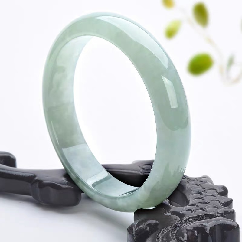 Myanmar Old Mine Bracelet, Lig - đánh giá và giá Lighting & Home Decor Studio Photos